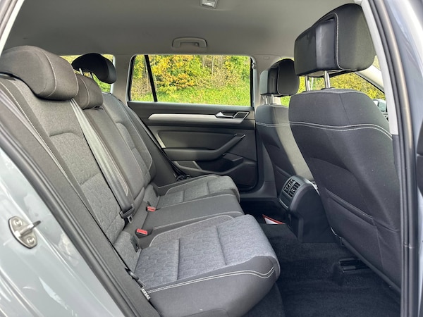Used Volkswagen Passat 2024 for sale - 76329937: Photo 37