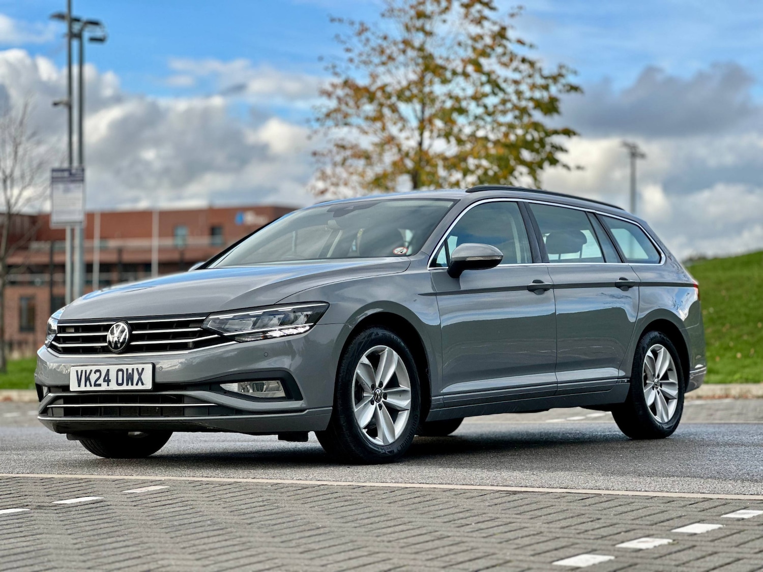 Used Volkswagen Passat 2024 for sale - 76329937: Photo 7