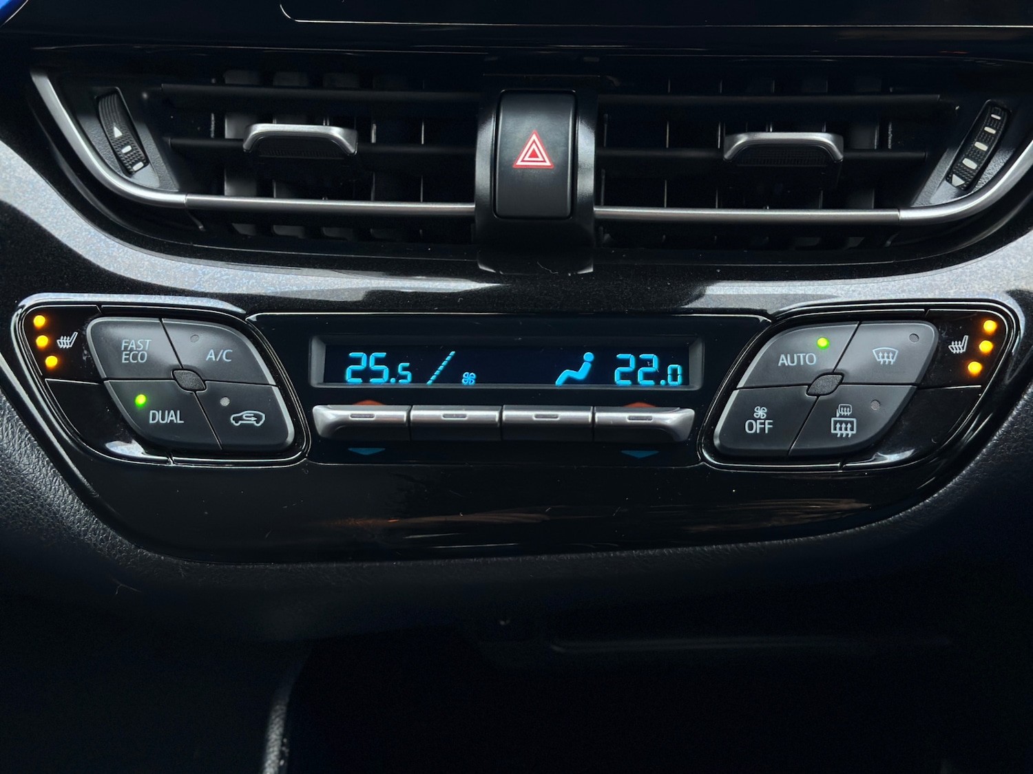 Used Toyota C-HR 2017 for sale - 77034671: Photo 29