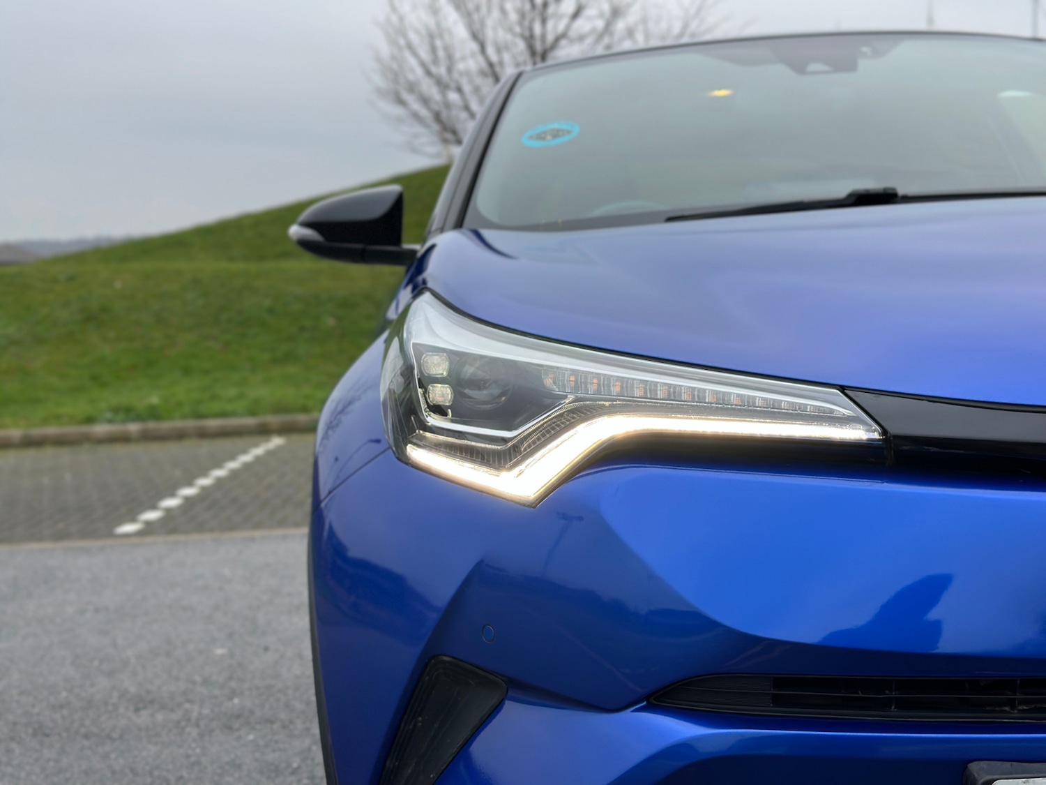 Used Toyota C-HR 2017 for sale - 77034671: Photo 9