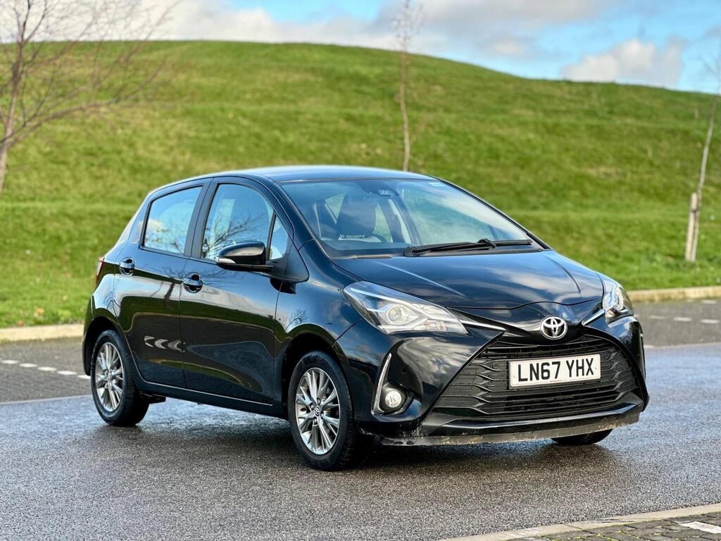 Used Toyota Yaris 2017 for sale - 76554059: Photo 1