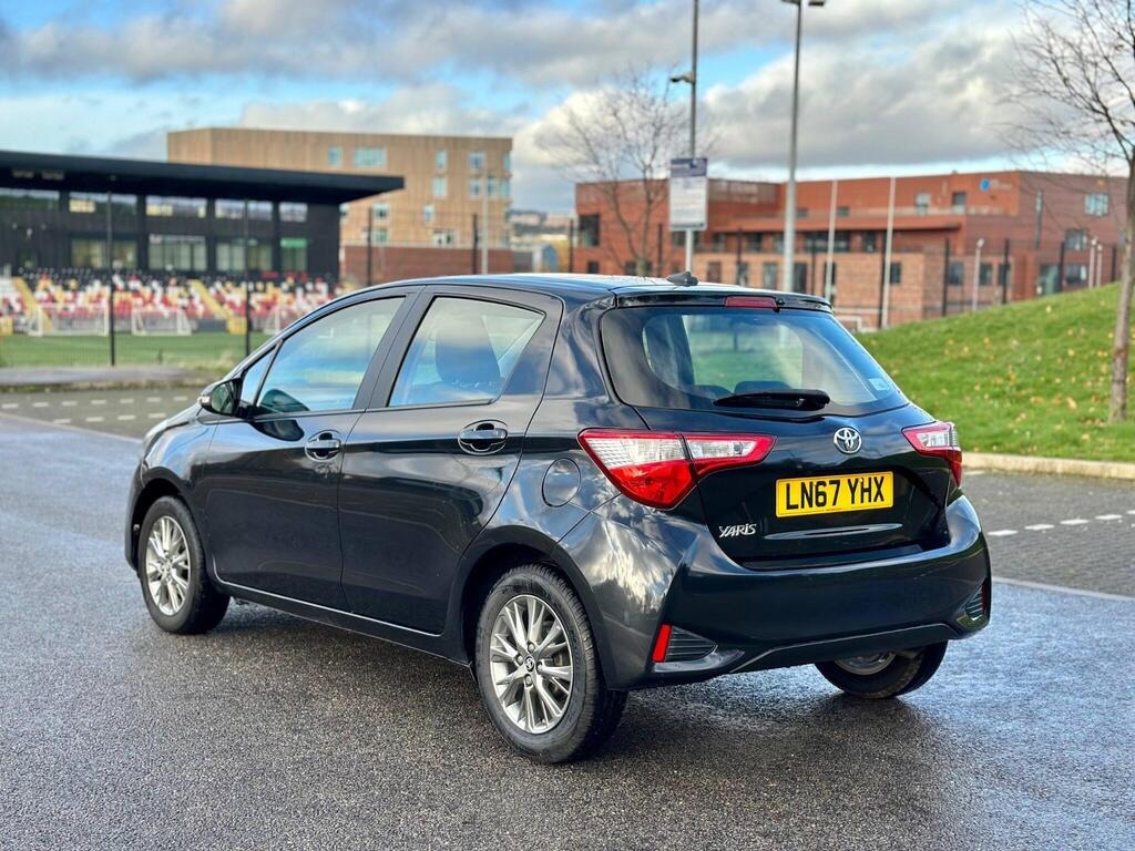 Used Toyota Yaris 2017 for sale - 76554059: Photo 10