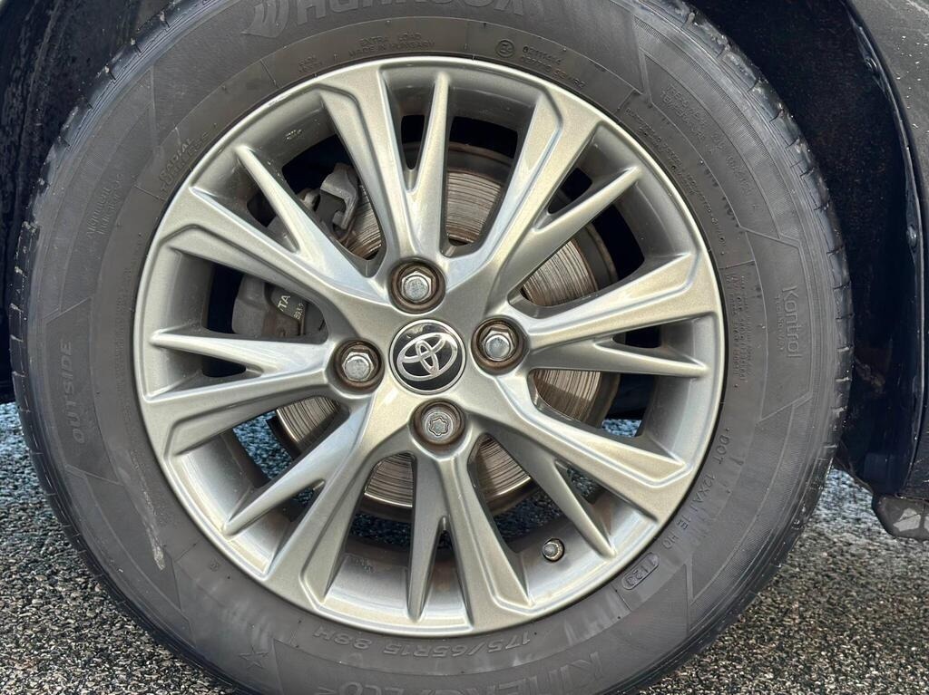 Used Toyota Yaris 2017 for sale - 76554059: Photo 13