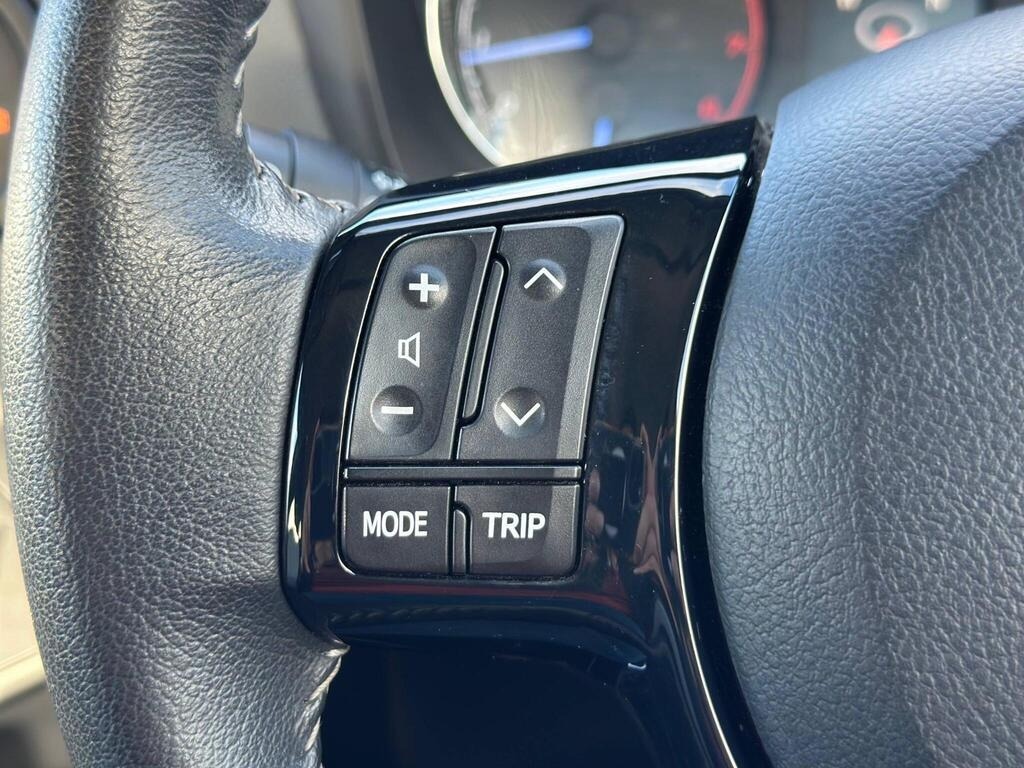 Used Toyota Yaris 2017 for sale - 76554059: Photo 22