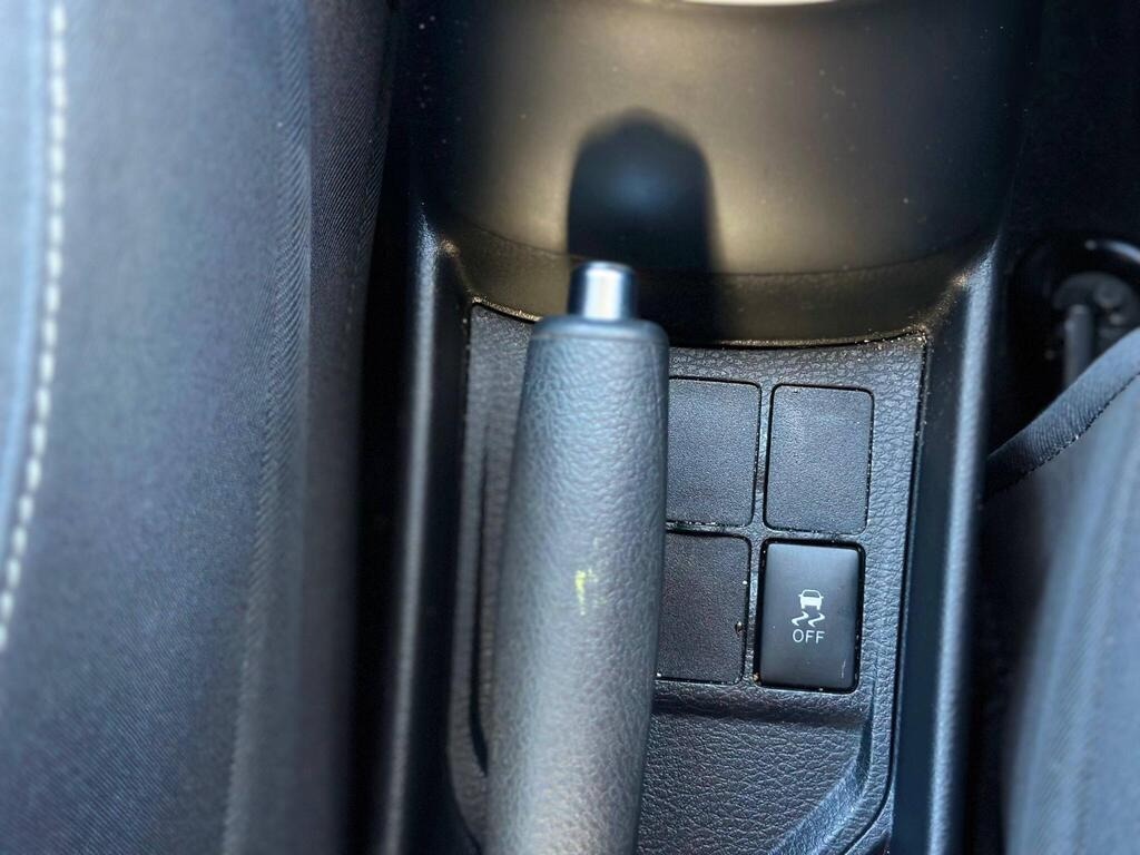 Used Toyota Yaris 2017 for sale - 76554059: Photo 24