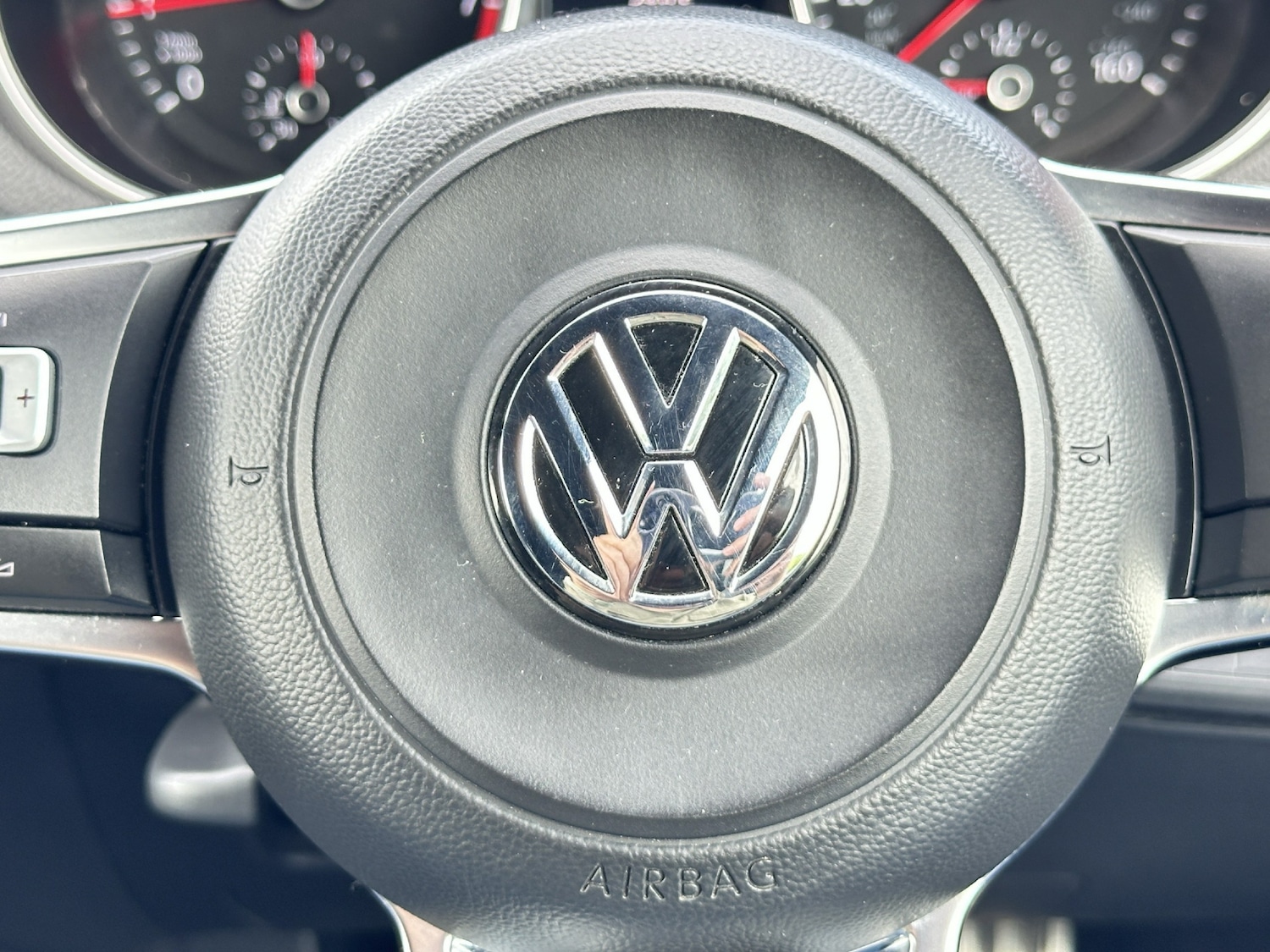 Used Volkswagen Polo 2016 for sale - 76403298: Photo 28