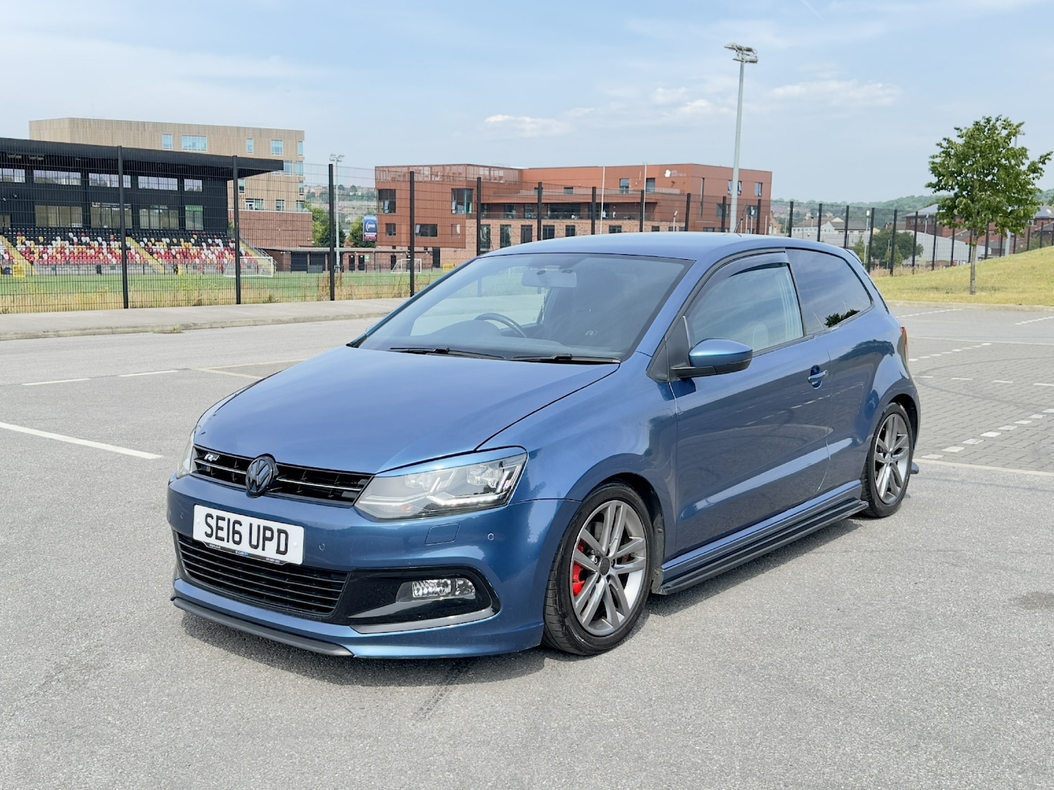 Used Volkswagen Polo 2016 for sale - 76403298: Photo 3