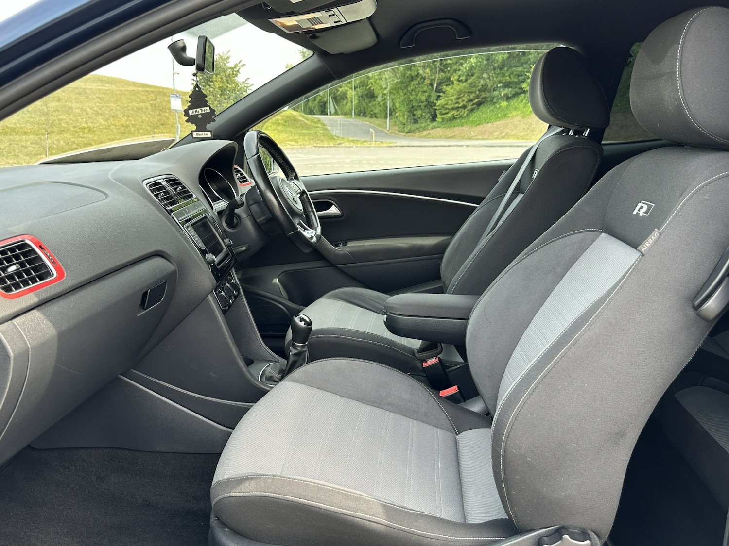 Used Volkswagen Polo 2016 for sale - 76403298: Photo 34