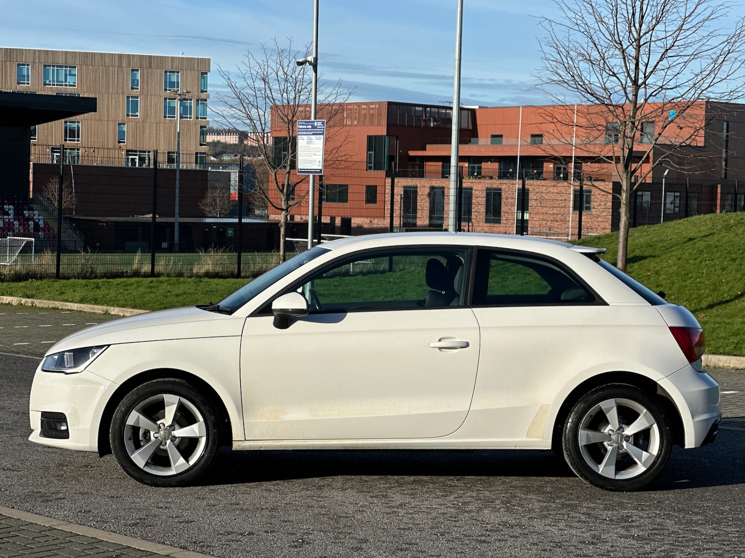 Used Audi A1 2017 for sale - 76726135: Photo 6