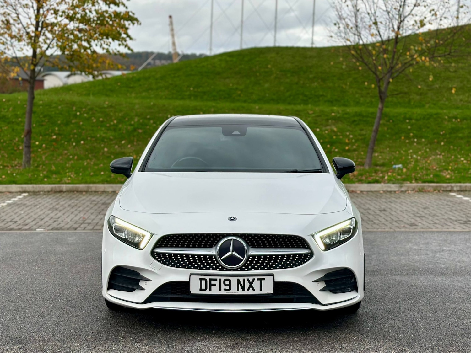 Used Mercedes-Benz A-Class 2019 for sale - 76341449: Photo 2