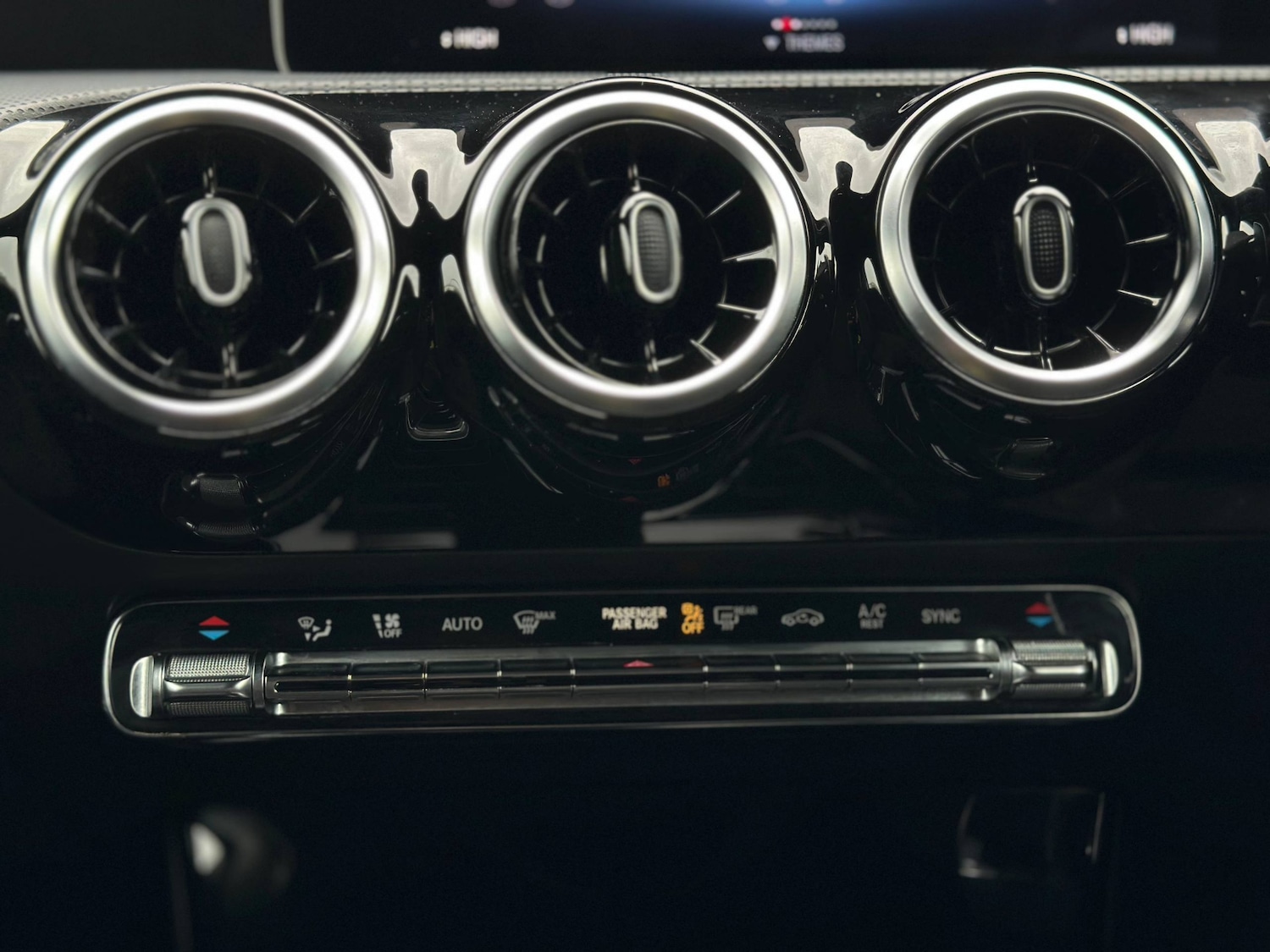 Used Mercedes-Benz A-Class 2019 for sale - 76341449: Photo 25