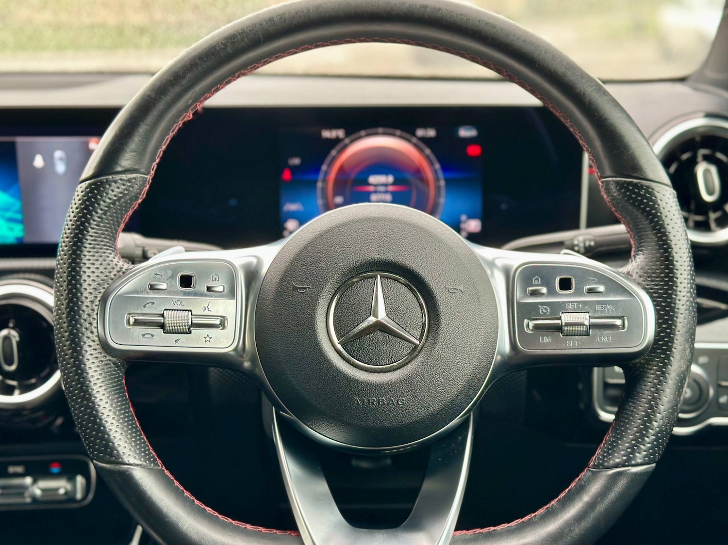 Used Mercedes-Benz A-Class 2019 for sale - 76341449: Photo 35