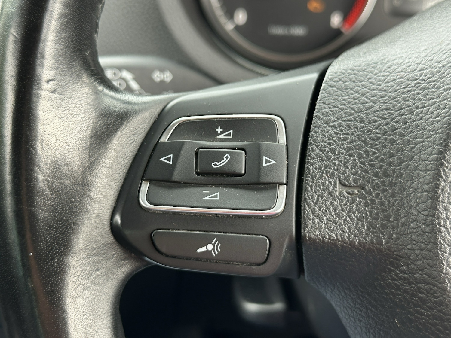 Used Volkswagen Polo 2013 for sale - 77638828: Photo 14