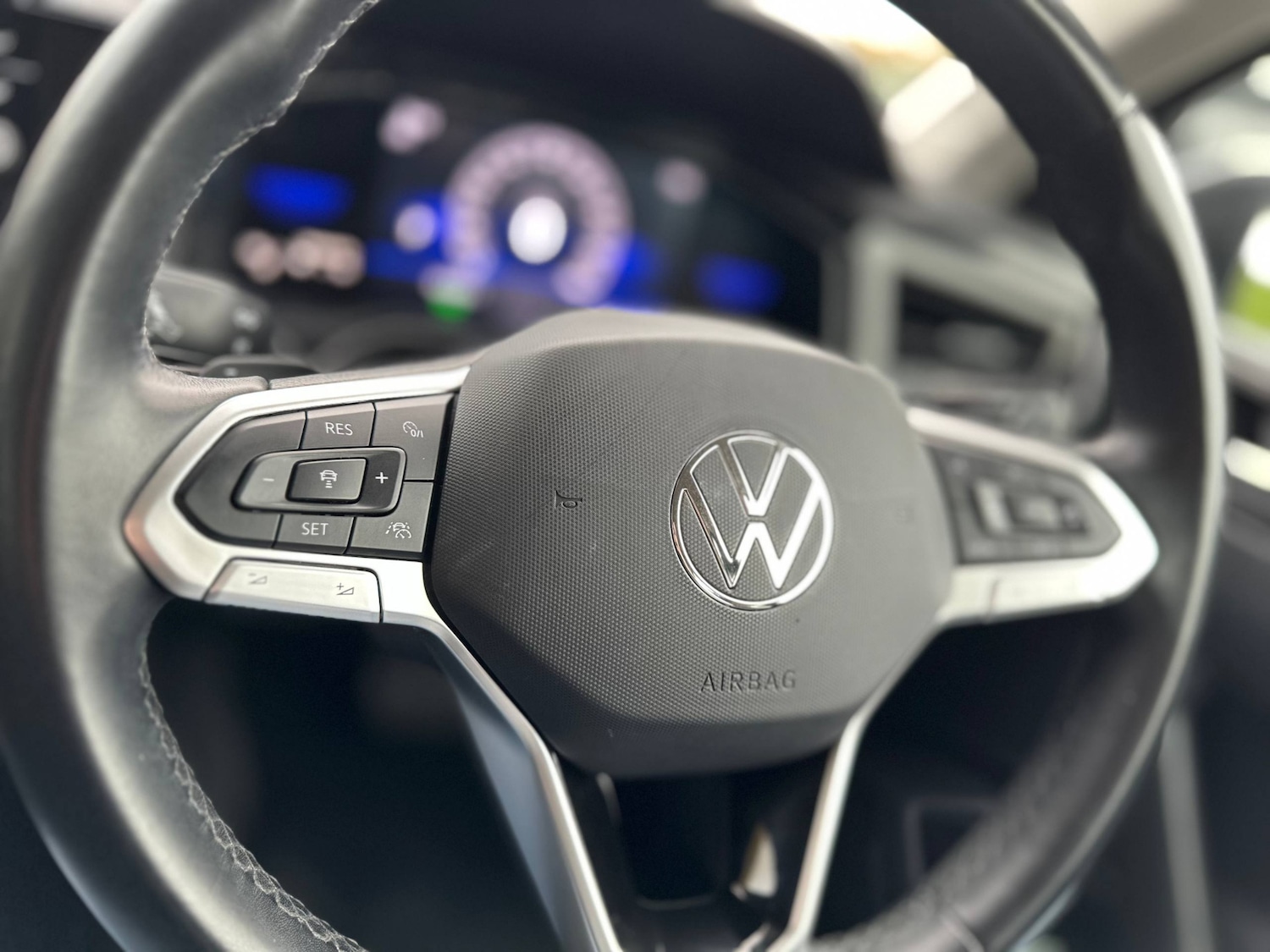 Used Volkswagen Polo 2022 for sale - 76422120: Photo 19