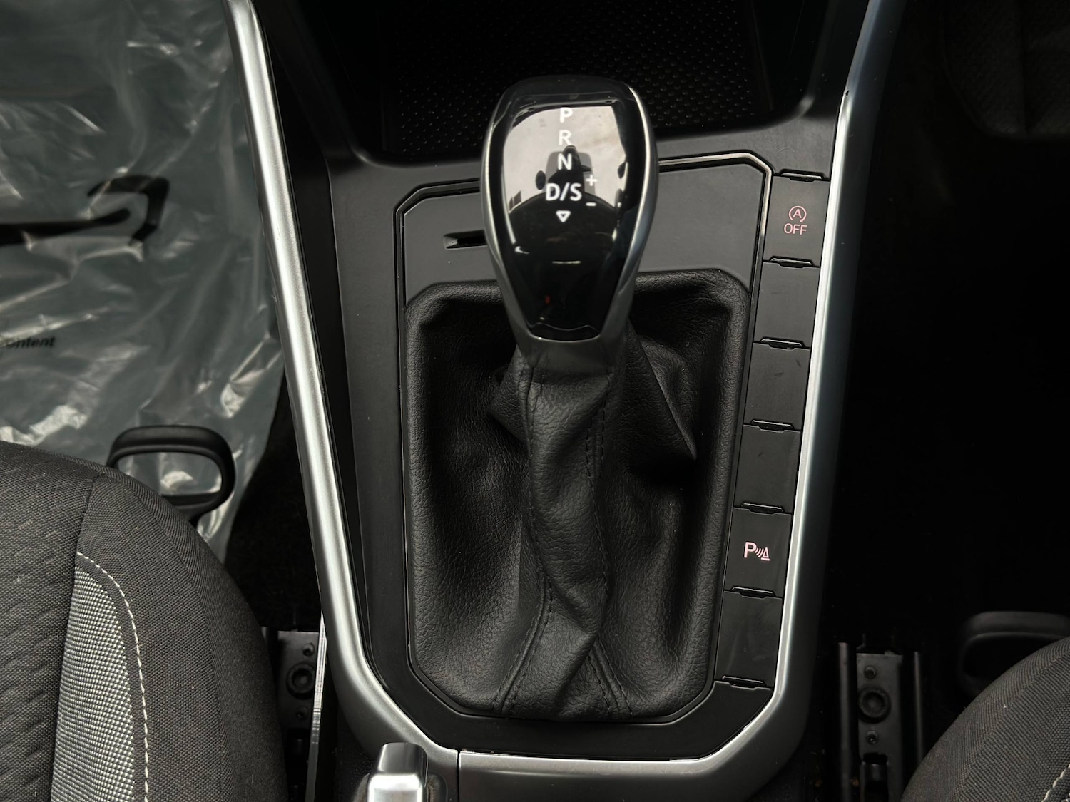 Used Volkswagen Polo 2022 for sale - 76422120: Photo 25