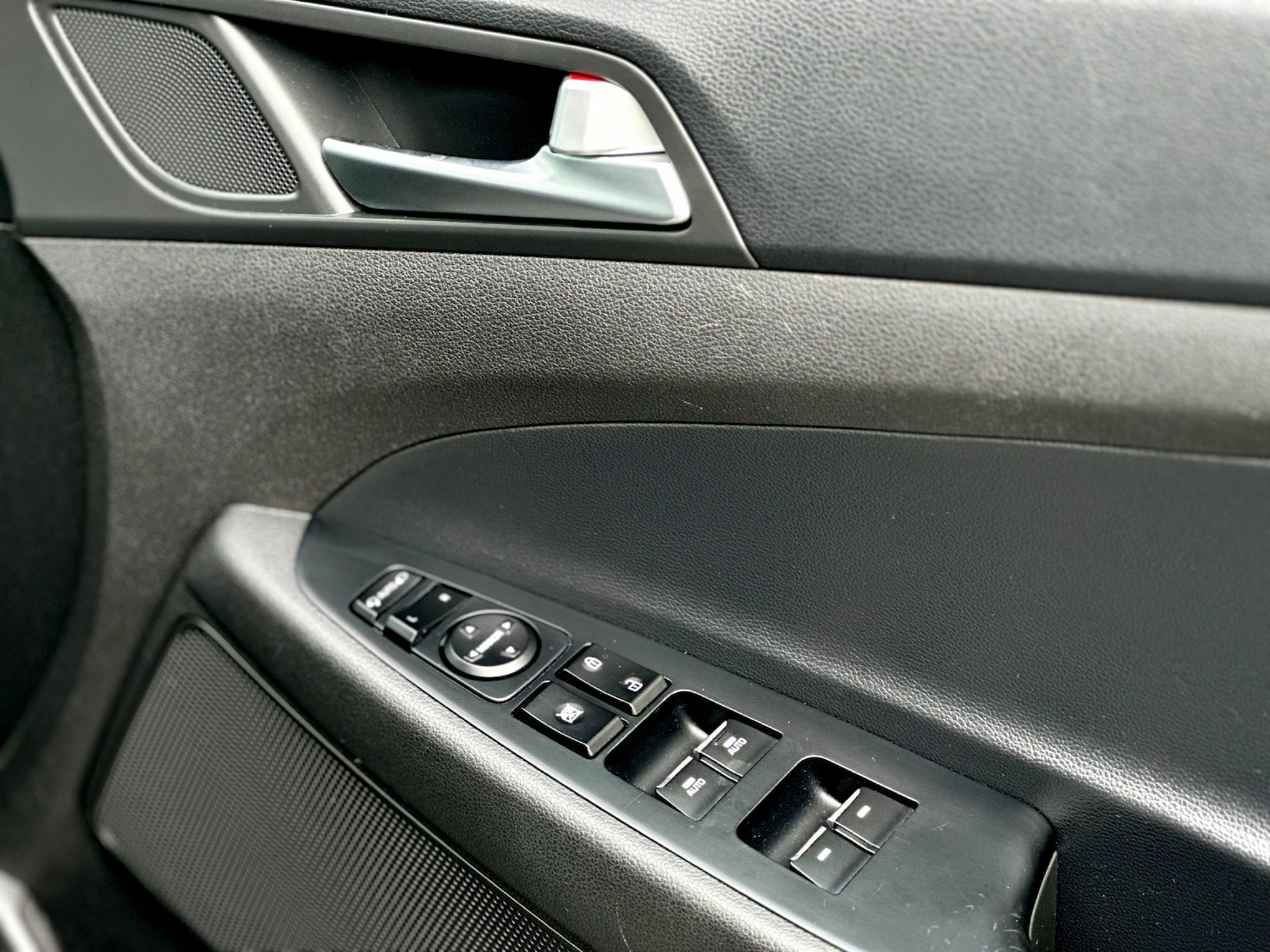 Used Hyundai TUCSON 2019 for sale - 76766532: Photo 16