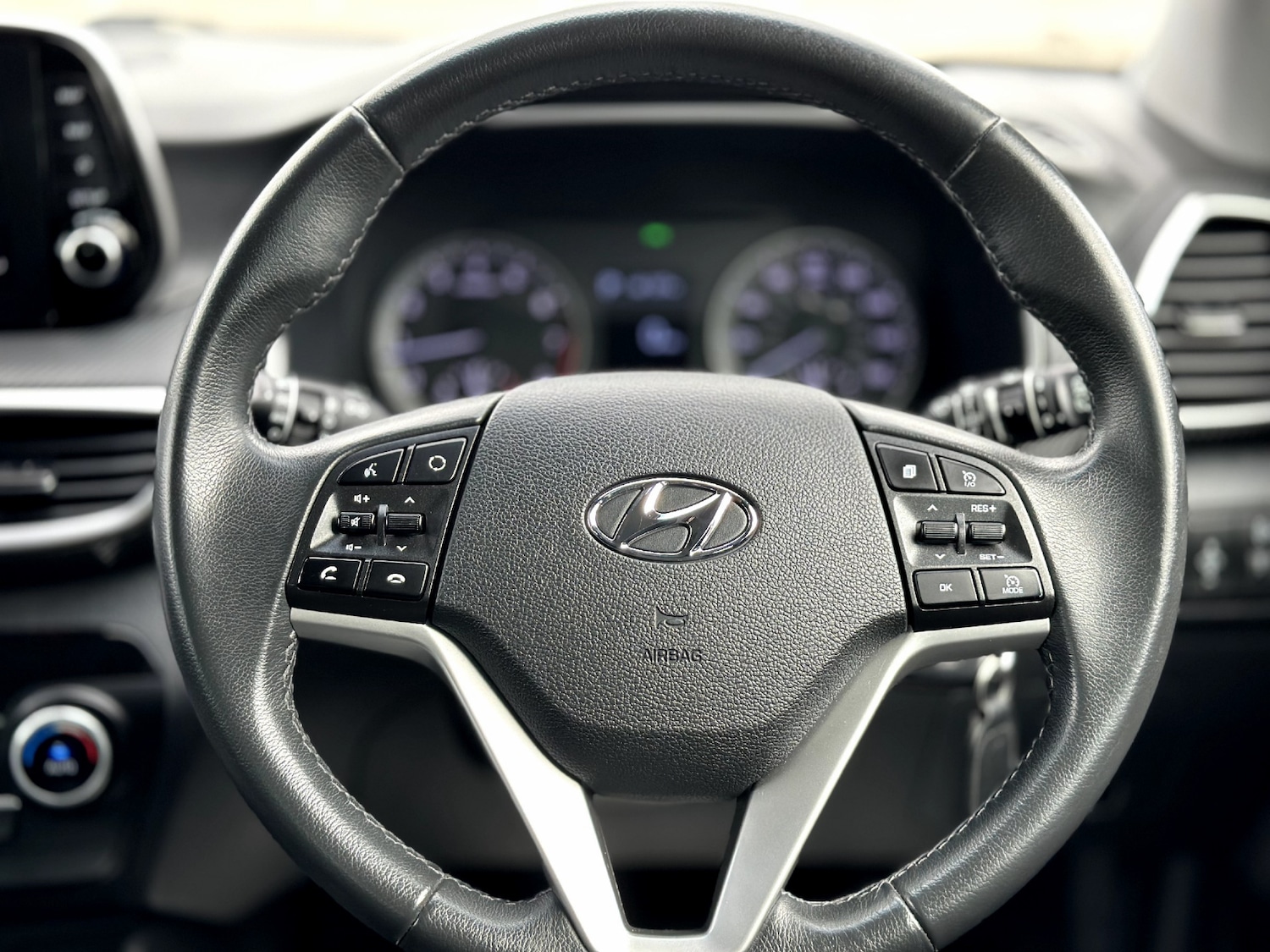 Used Hyundai TUCSON 2019 for sale - 76766532: Photo 37