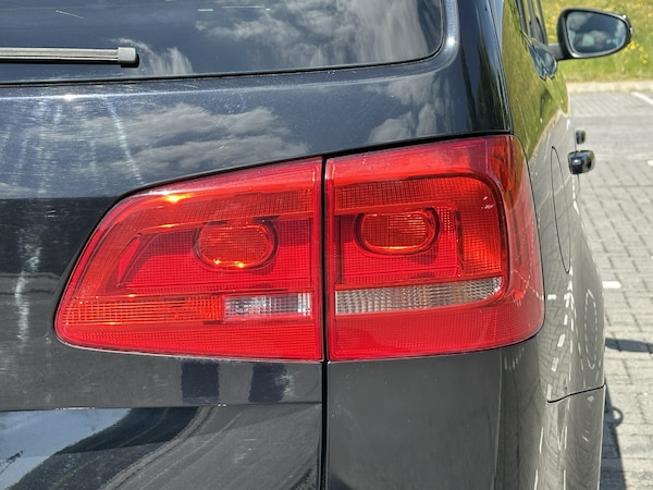 Used Volkswagen Touran 2015 for sale - 74682904: Photo 14