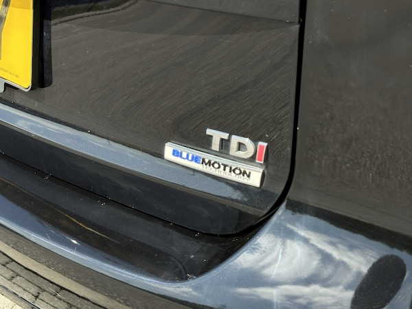 Used Volkswagen Touran 2015 for sale - 74682904: Photo 16