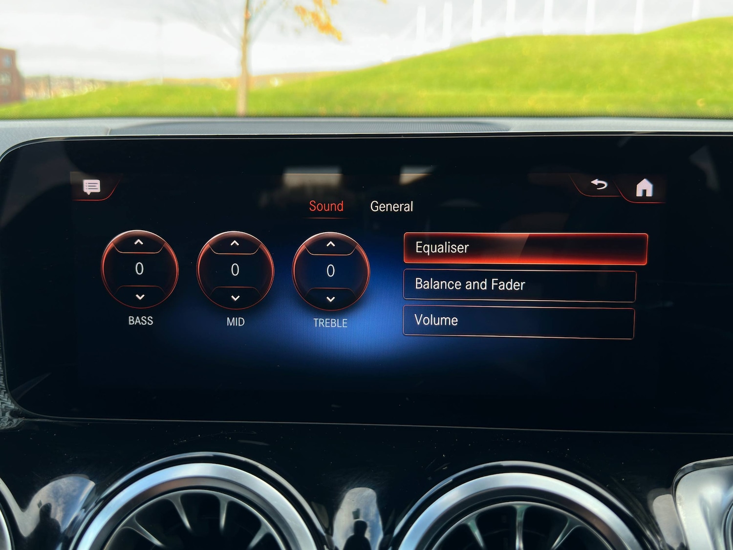 Used Mercedes-Benz GLB 2023 for sale - 76594933: Photo 19