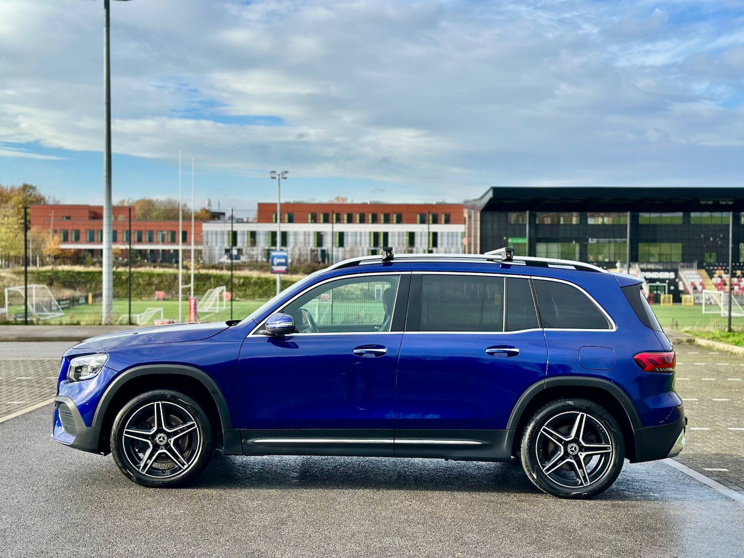 Used Mercedes-Benz GLB 2023 for sale - 76594933: Photo 5