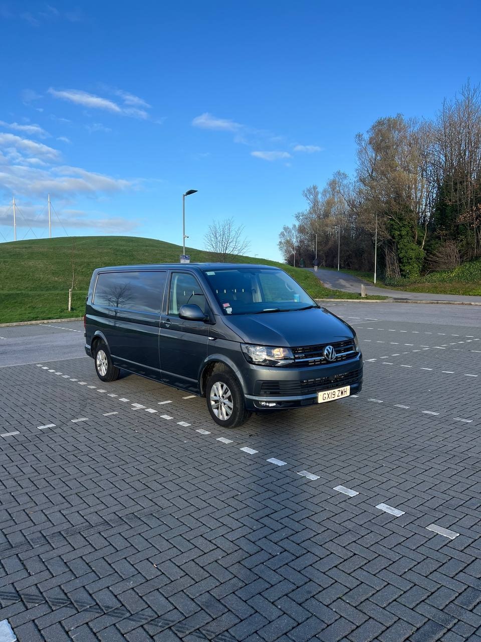 Used Volkswagen Transporter 2019 for sale - 76707604: Photo 1