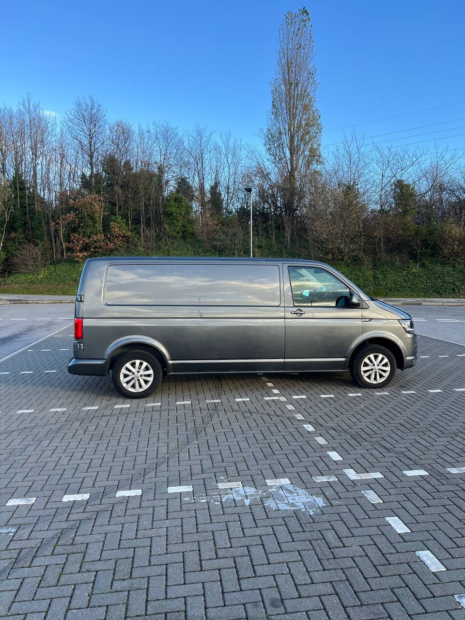 Used Volkswagen Transporter 2019 for sale - 76707604: Photo 4