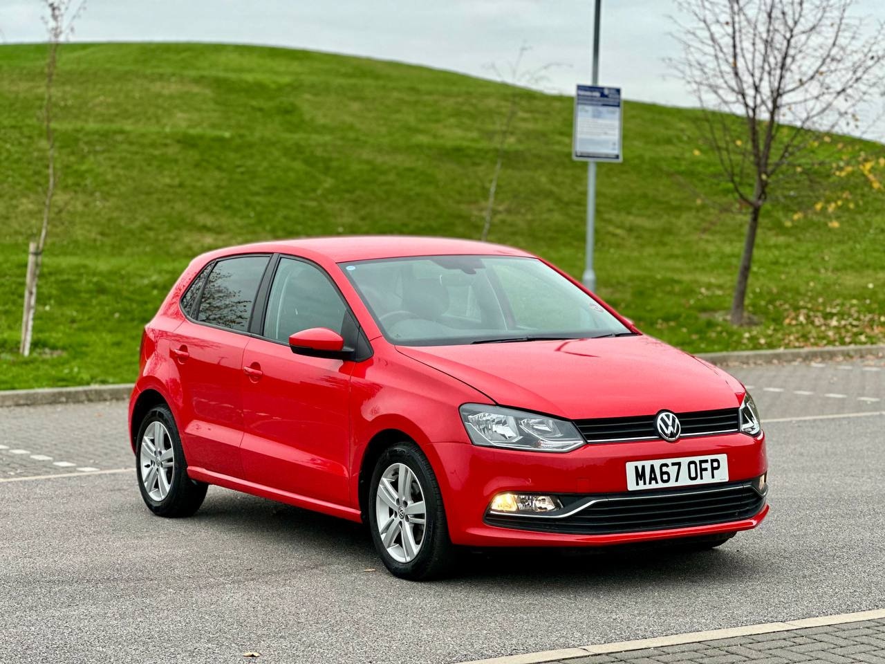 Used Volkswagen Polo 2017 for sale - 76316704: Photo 1