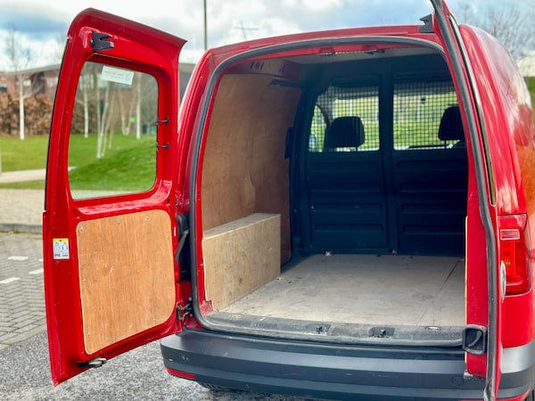 Used Volkswagen Caddy 2018 for sale - 74038312: Photo 5