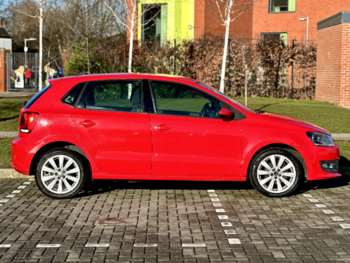 Used Volkswagen Polo 2010 for sale - 74929383: Photo