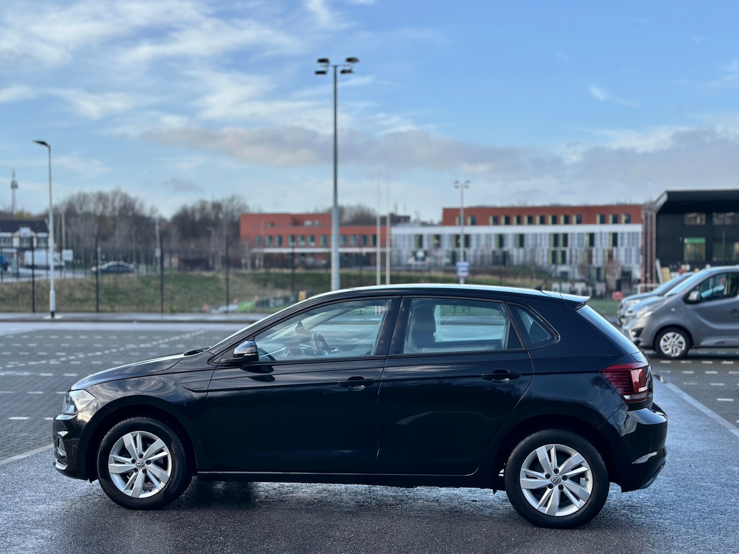 Used Volkswagen Polo 2019 for sale - 76858938: Photo 6