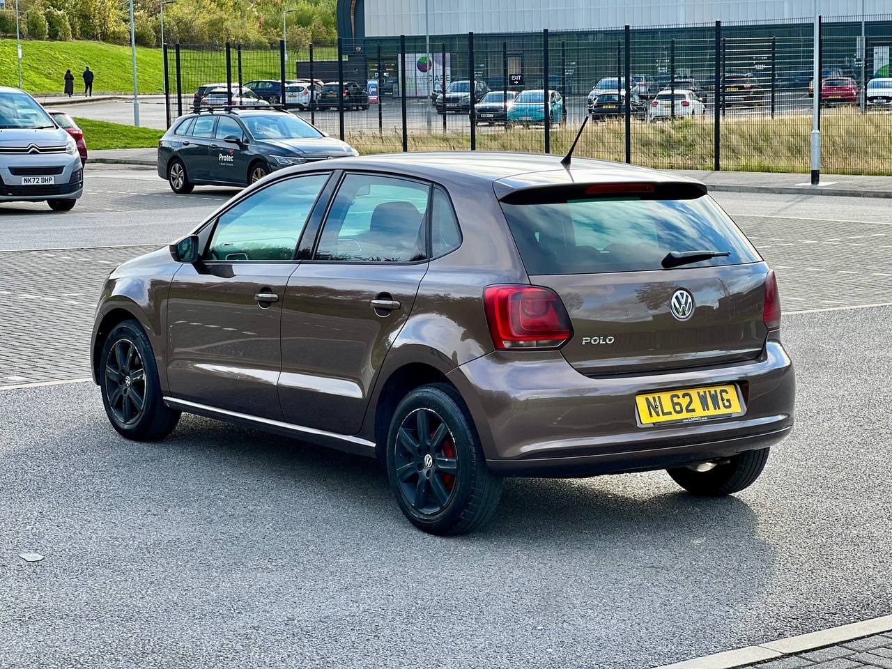 Used Volkswagen Polo 2012 for sale - 77248239: Photo 6