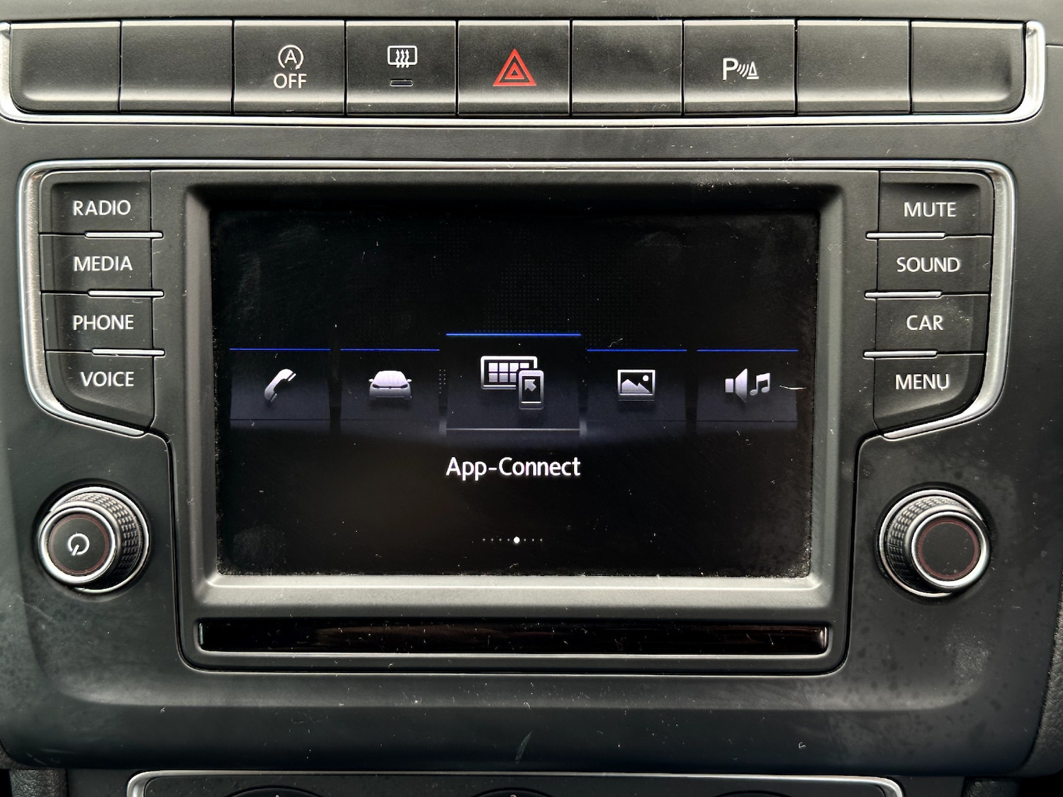 Used Volkswagen Polo 2017 for sale - 76681829: Photo 24