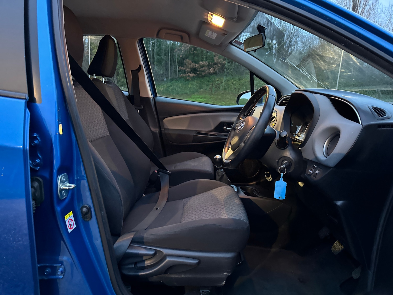 Used Toyota Yaris 2015 for sale - 77034519: Photo 13