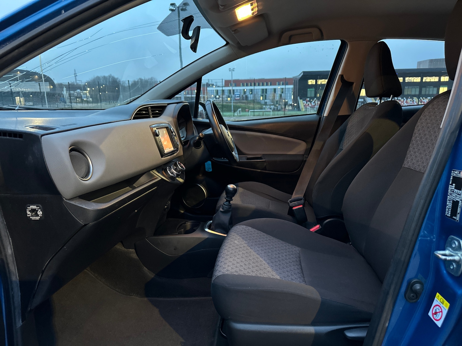 Used Toyota Yaris 2015 for sale - 77034519: Photo 14