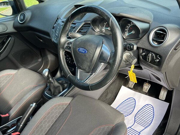 Used Ford Fiesta 2017 for sale - 74941702: Photo 11