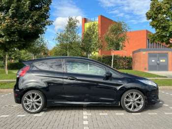 Used Ford Fiesta 2017 for sale - 74941702: Photo