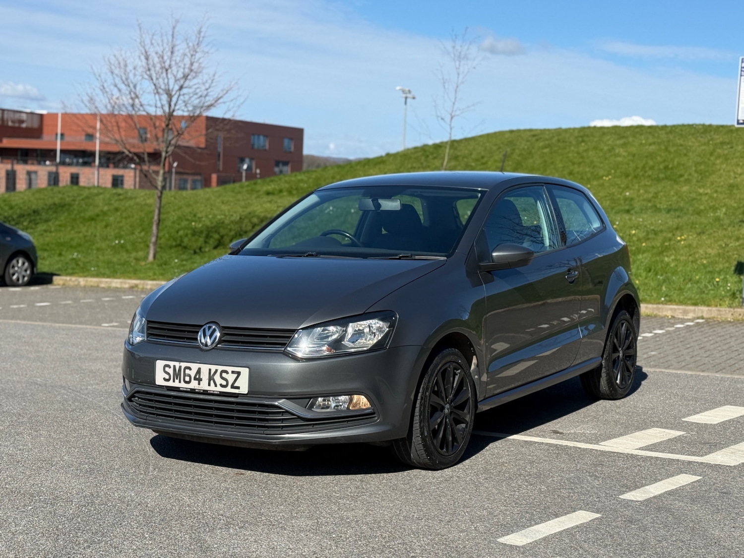 Used Volkswagen Polo 2015 for sale - 78042961: Photo 3
