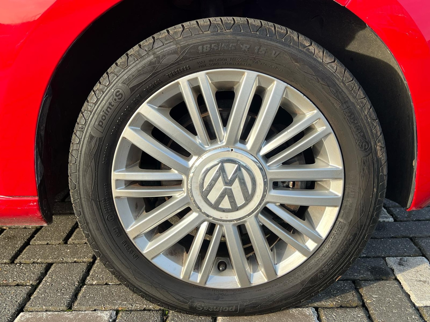 Used Volkswagen up! 2017 for sale - 76363429: Photo 28