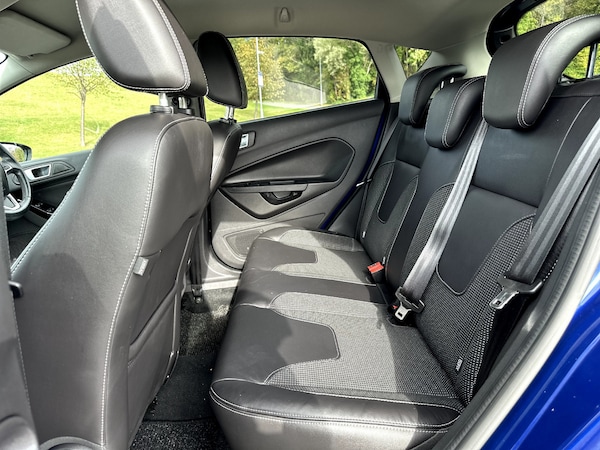 Used Ford Fiesta 2016 for sale - 76016685: Photo 33