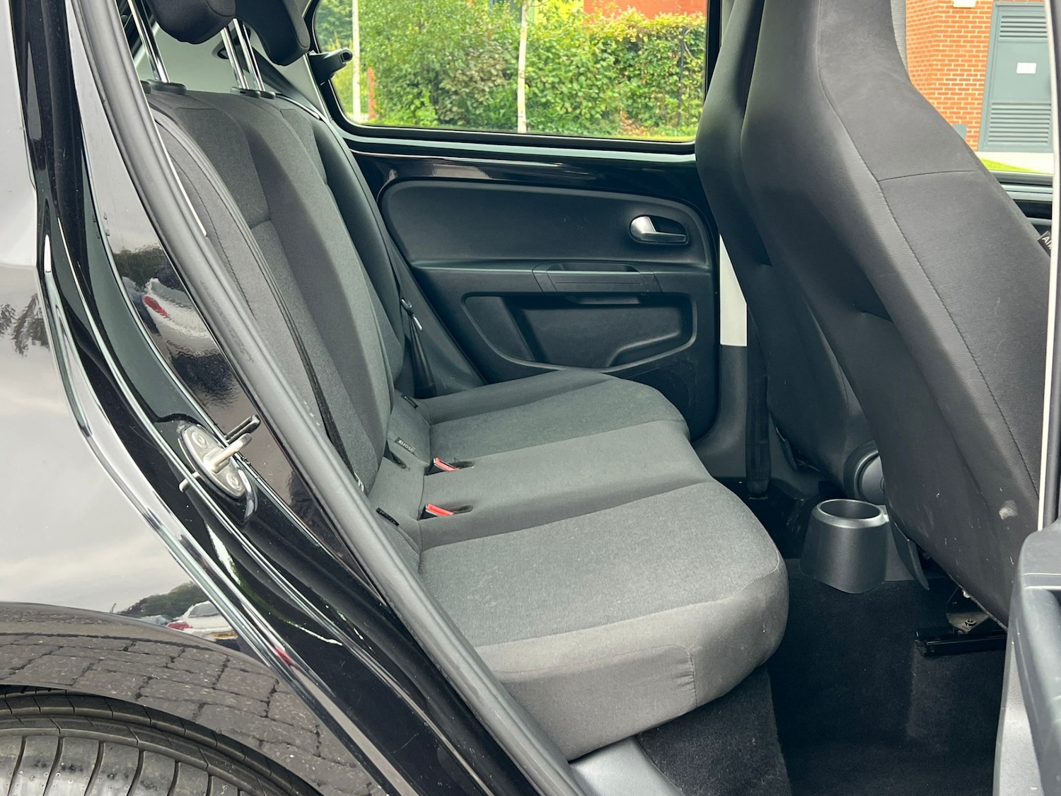 Used Volkswagen up! 2017 for sale - 76894945: Photo 15