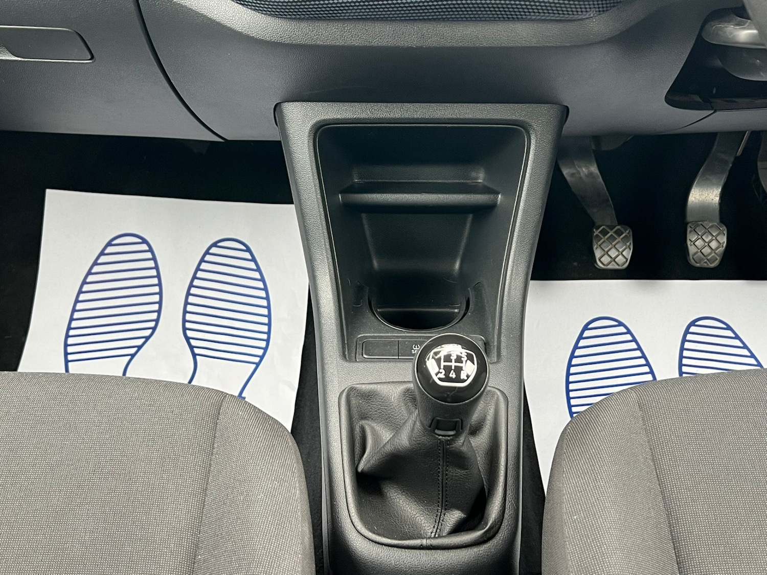 Used Volkswagen up! 2017 for sale - 76894945: Photo 21