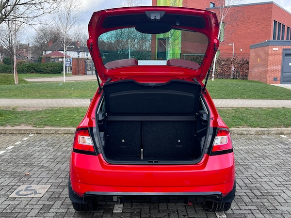 Used Skoda Fabia 2018 for sale - 76253152: Photo 11