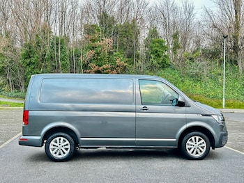 Used Volkswagen Transporter 2020 for sale - 77019449: Photo