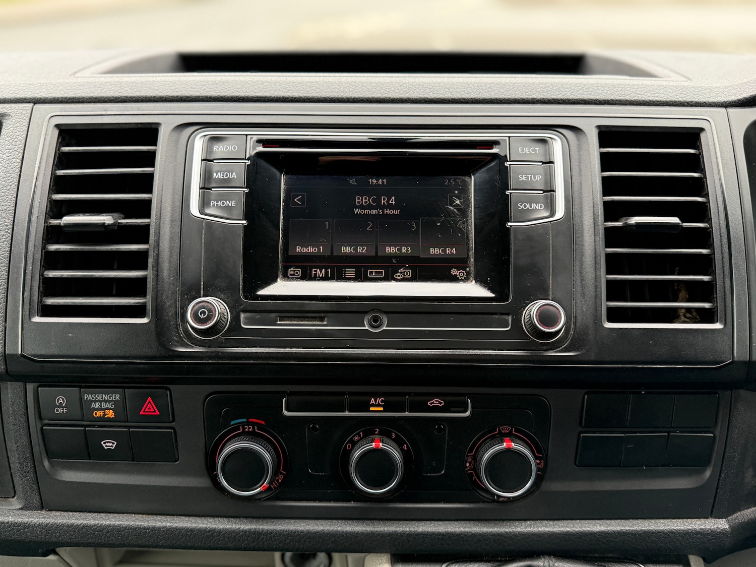 Used Volkswagen Transporter 2017 for sale - 77323912: Photo 18