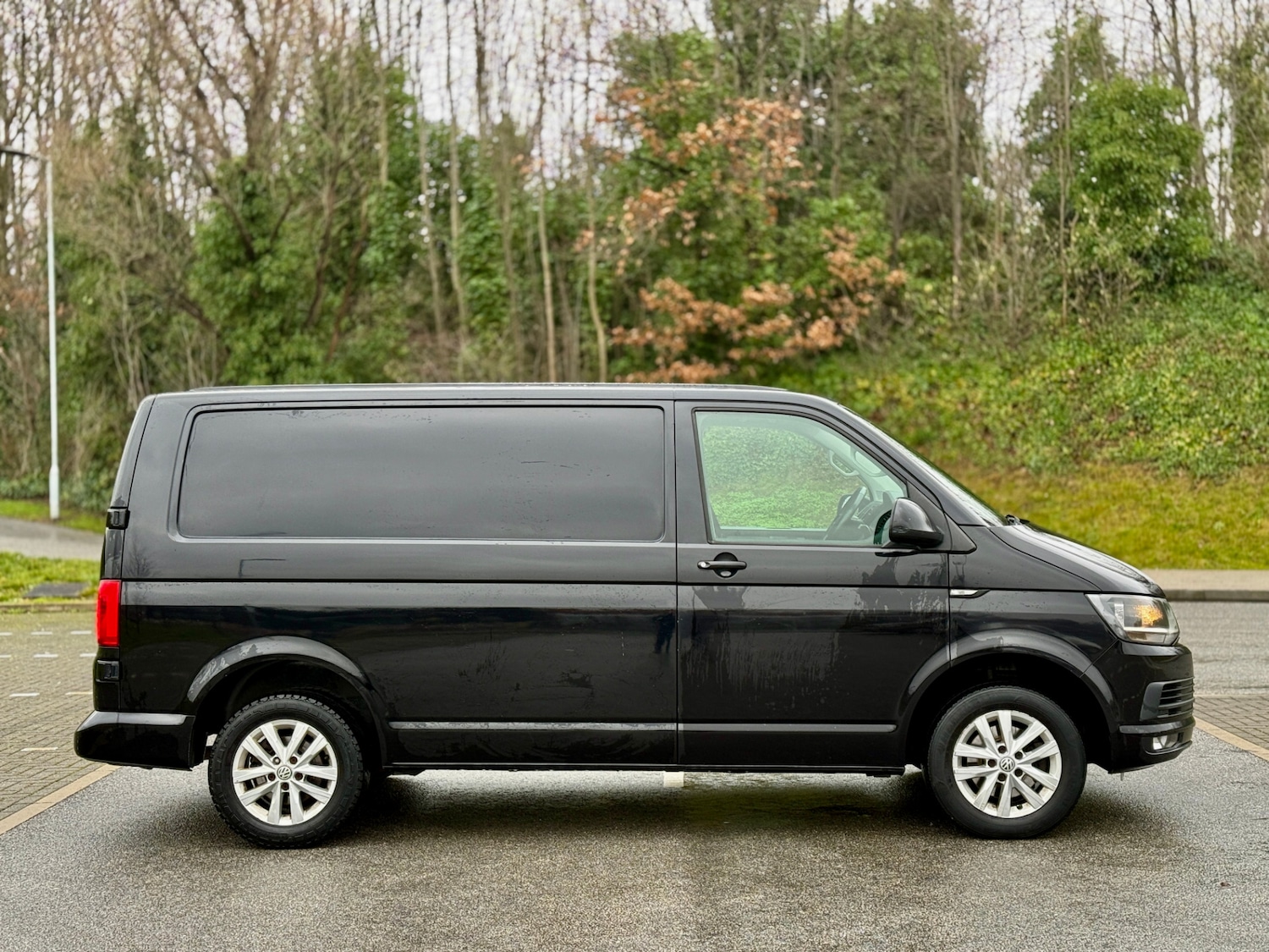 Used Volkswagen Transporter 2017 for sale - 77323912: Photo 4