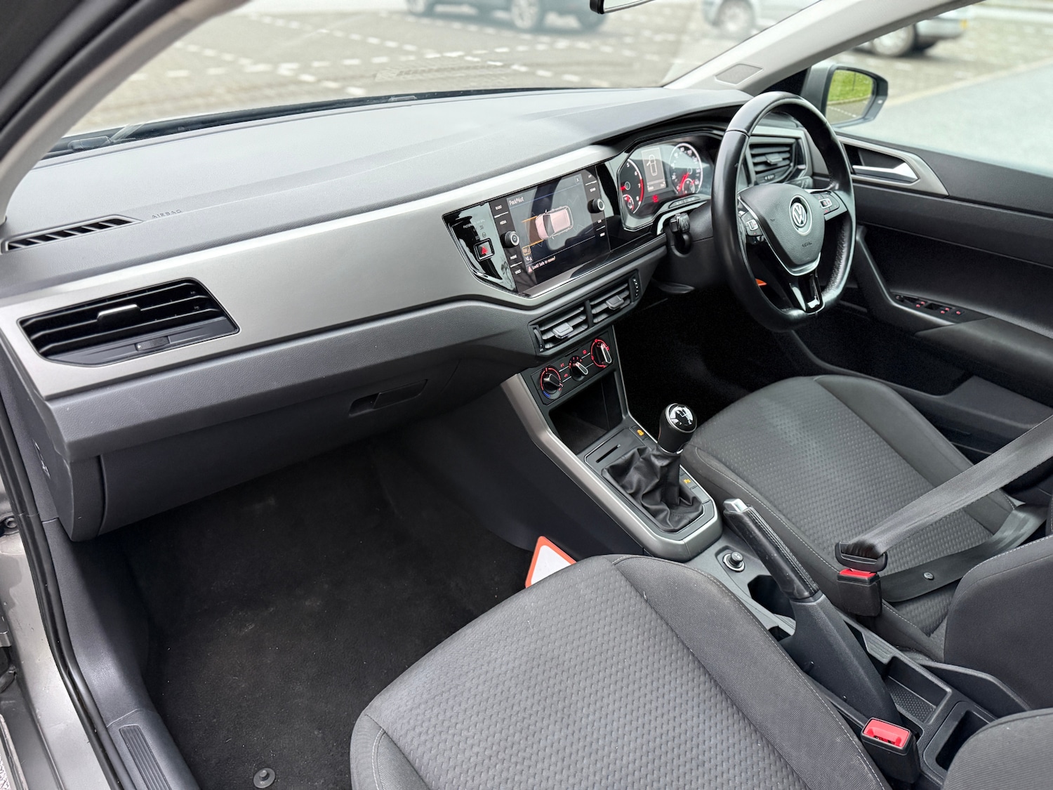 Used Volkswagen Polo 2019 for sale - 77248219: Photo 11