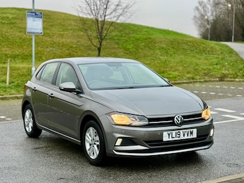 Used Volkswagen Polo 2019 for sale - 77248219: Photo