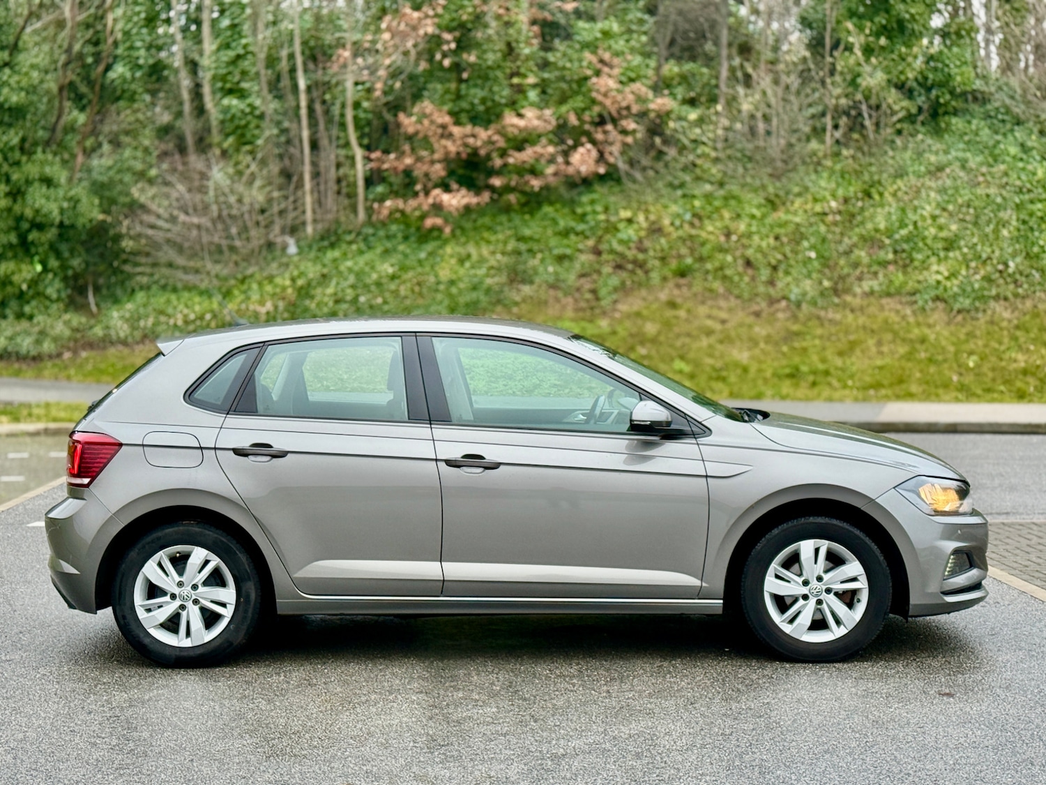 Used Volkswagen Polo 2019 for sale - 77248219: Photo 4
