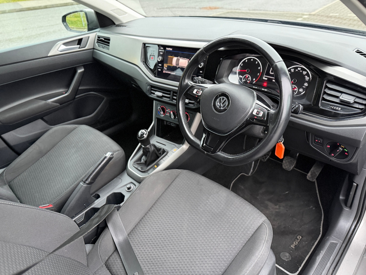 Used Volkswagen Polo 2019 for sale - 77248219: Photo 9